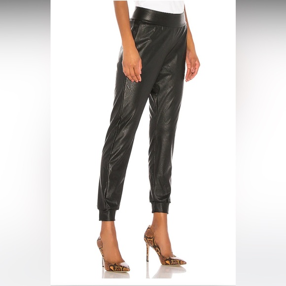 Commando faux leather jogger - Picture 2 of 3